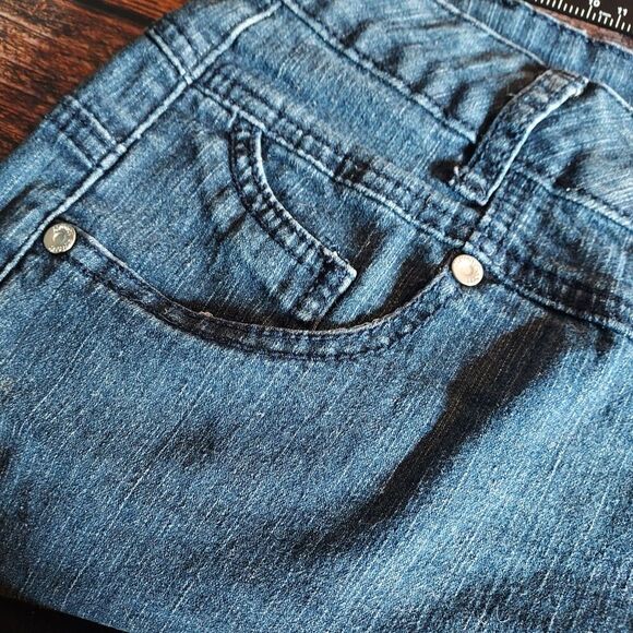 Almost Famous Dark Blue Jean Shorts - Picture 8 of 13